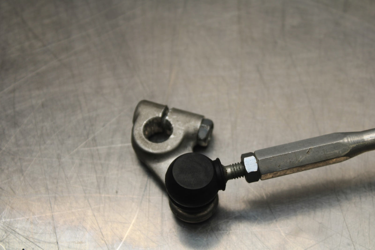 06-07 SUZUKI GSXR 600 SHIFTER LINKAGE SHIFT LINK PEDAL BB845