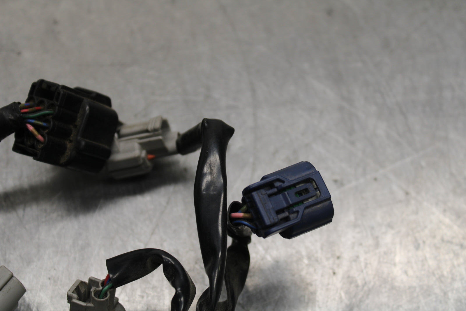 08-16 YAMAHA YZF R6 INJECTOR WIRING HARNESS WIRE LOOM BB131