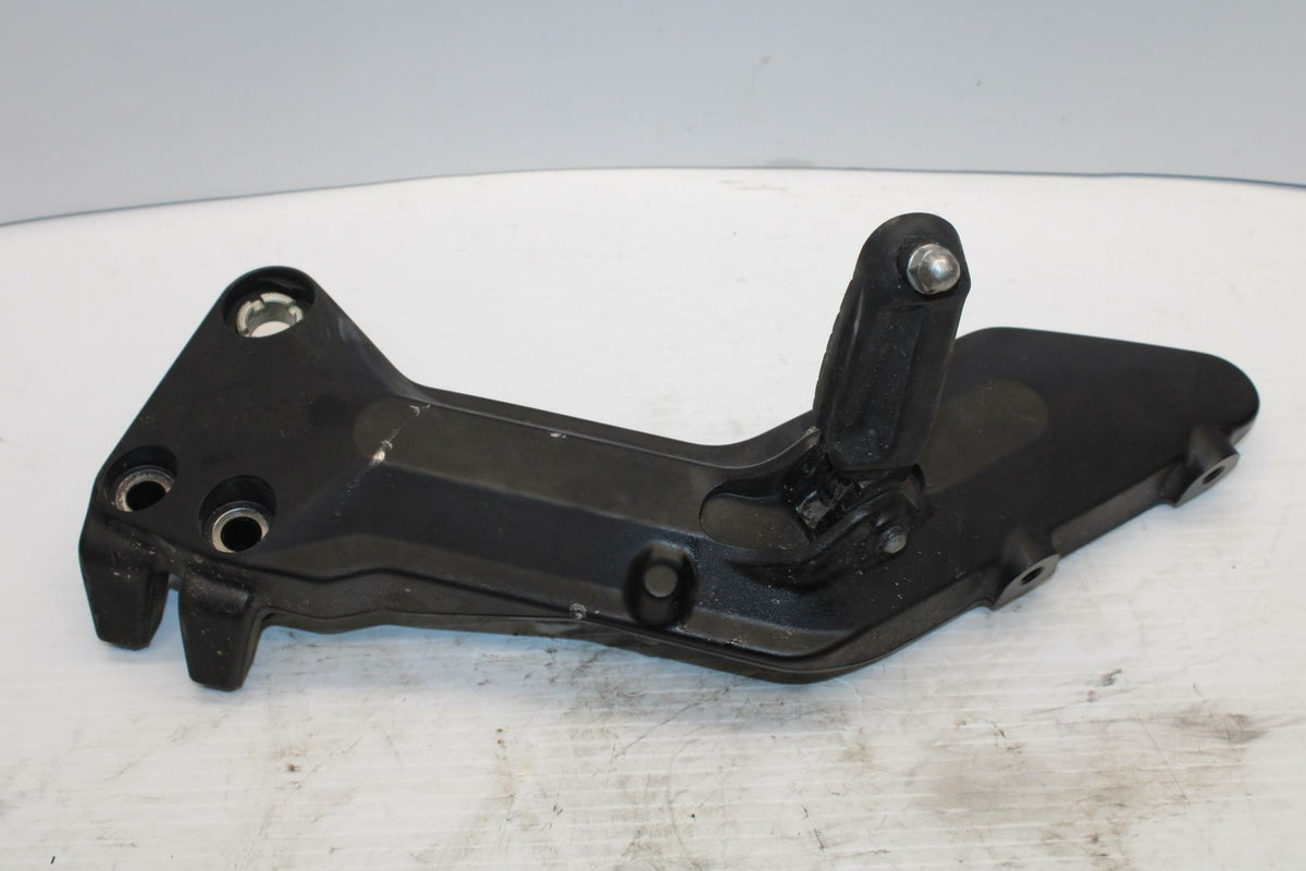 18-20 HUSQVARNA VITPILEN 401 LEFT REARSET REAR SET DRIVER FOOT PEG REST BB248