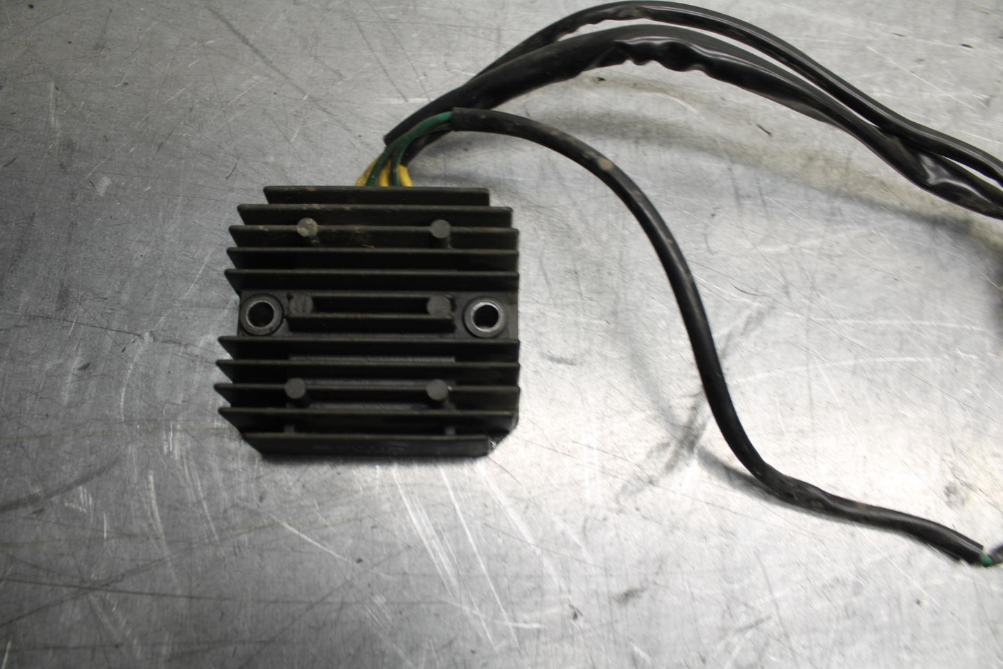16-18 KTM 690 DUKE RECTIFIER VOLTAGE REGULATOR BB631