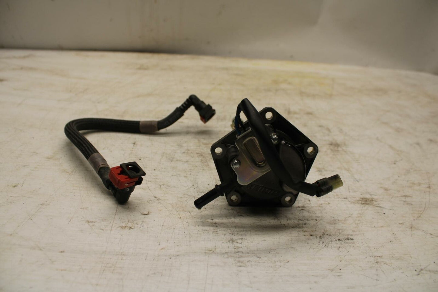 11-12 KAWASAKI NINJA 400 EX400 C FUEL PUMP GAS PETROL SENDER UNIT BB358