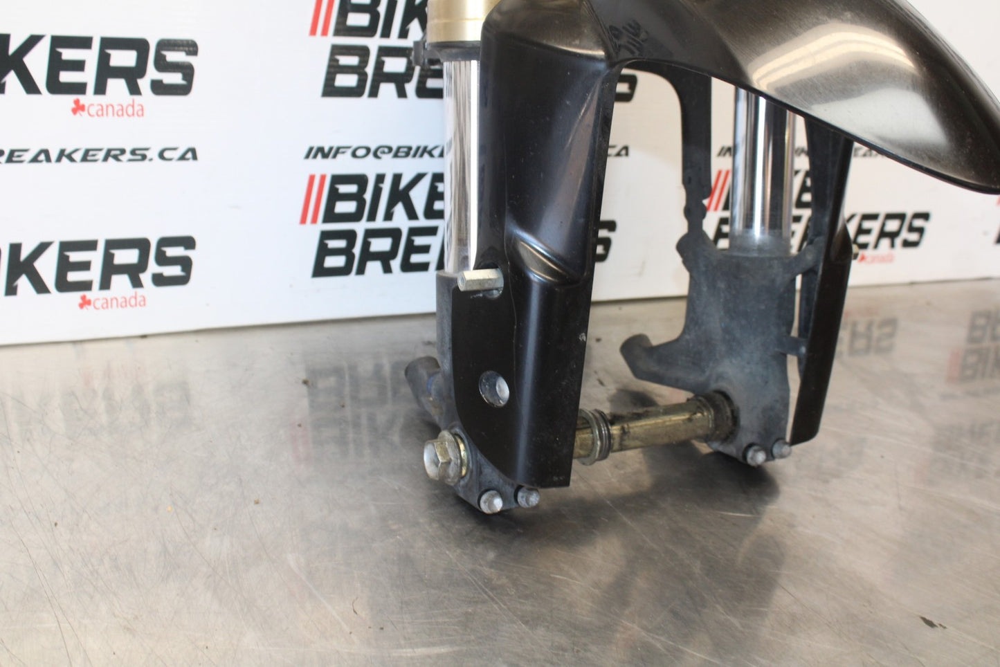 06-07 SUZUKI GSXR 600 FRONT END FORKS SUSPENSION HANDLEBARS TRIPLE TREE BB00