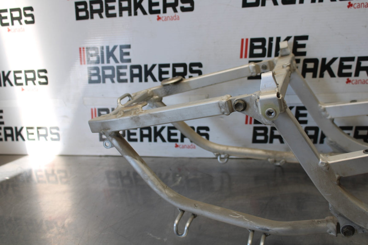 97-00 SUZUKI GSXR600 SRAD REAR SUBFRAME BACK SUB FRAME BB921