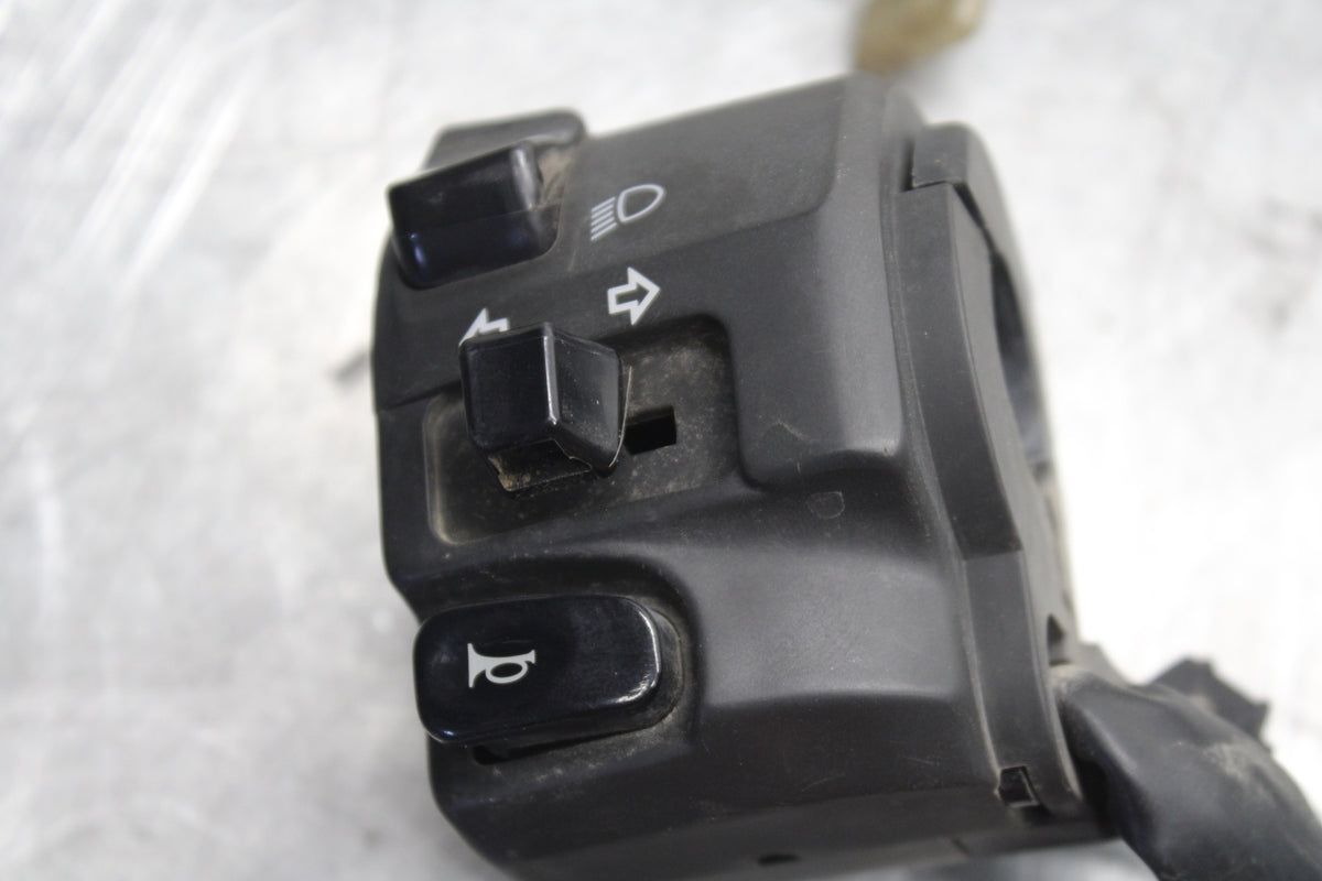 07-08 YAMAHA YZF R1 LEFT CLIP ON HANDLE HORN SIGNALS SWITCH SWITCHES  BB675