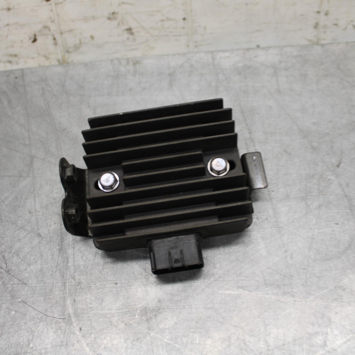 03-06 KAWASAKI Z1000 RECTIFIER VOLTAGE REGULATOR BB487