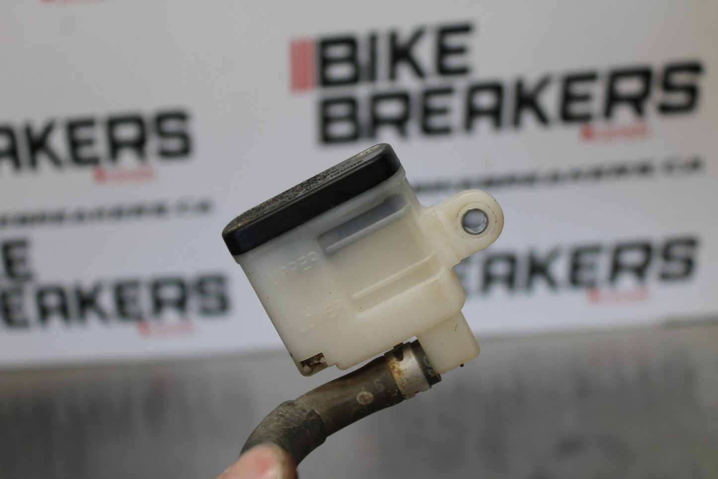06-07 SUZUKI GSXR 600 REAR BACK BRAKE MASTER CYLINDER W RESERVOIR BB170