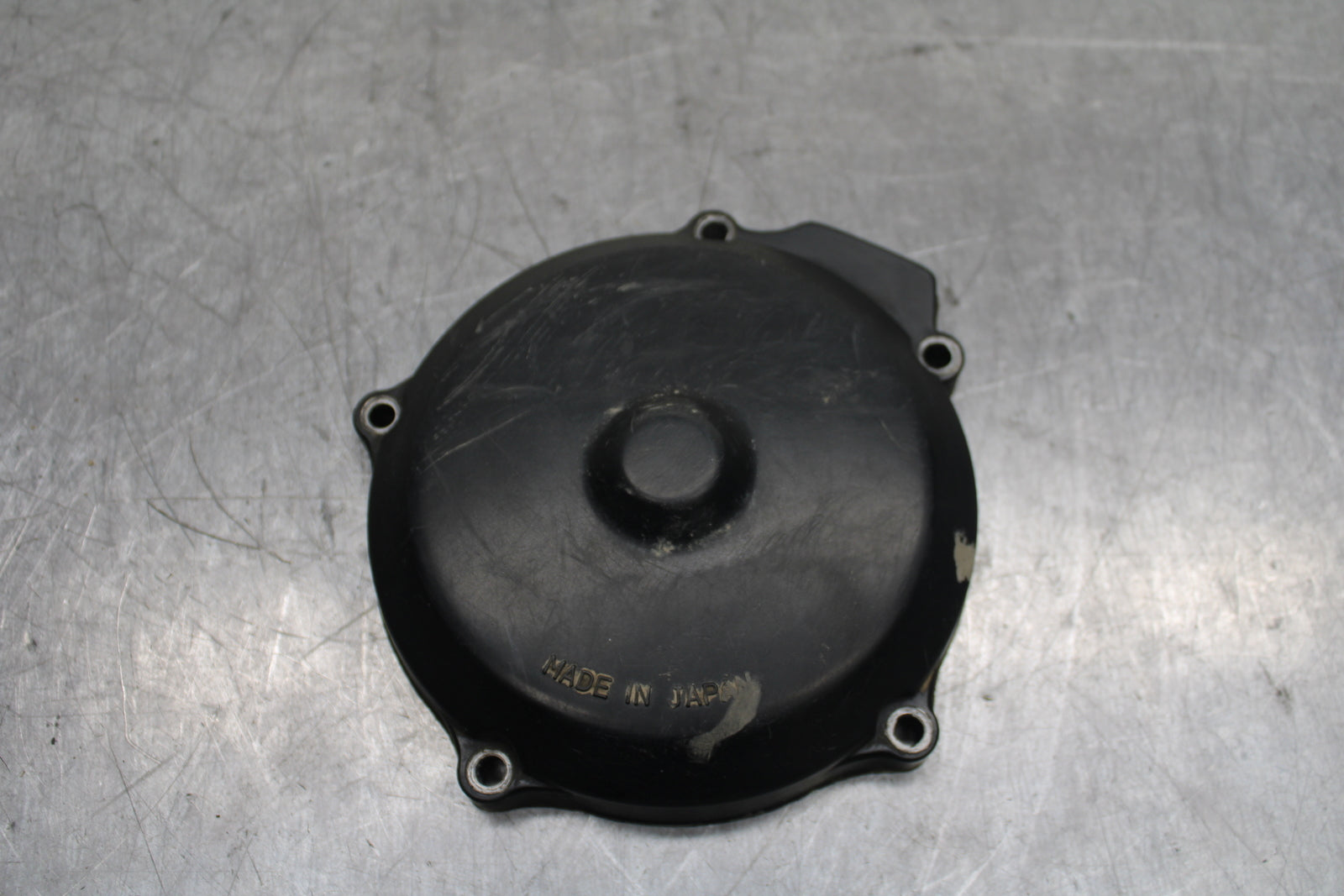 82-83 YAMAHA IT175 ENGINE MOTOR STATOR GENERATOR MAGNETO COVER BB108