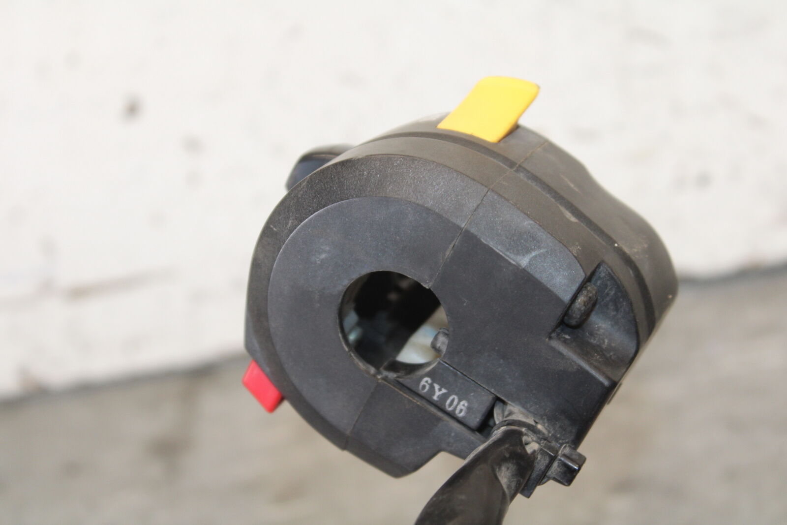 06-07 SUZUKI GSXR 600 RIGHT CLIP ON HANDLE KILL OFF START SWITCH SWITCHES BB694