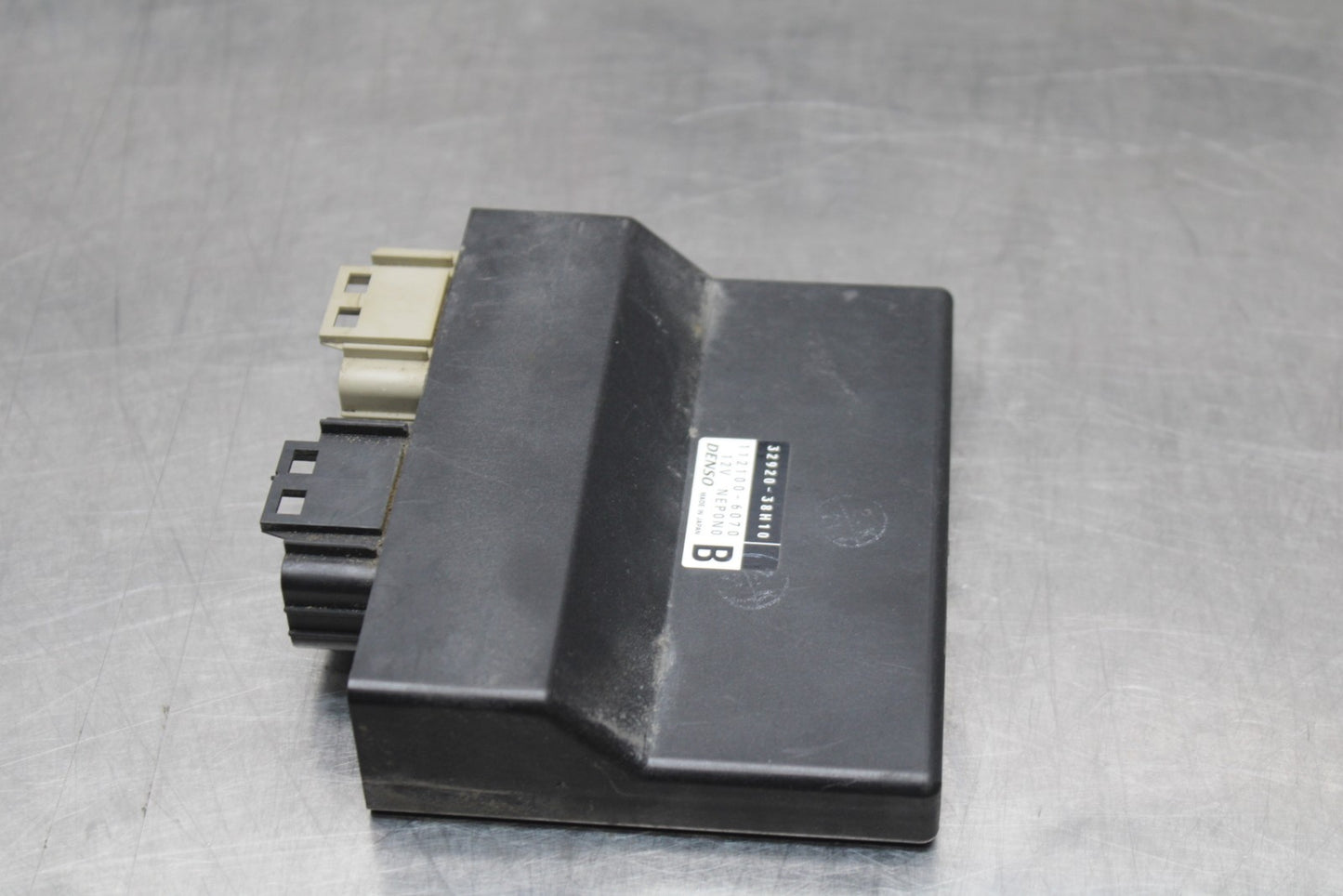 08-10 SUZUKI GSXR 600 ECU COMPUTER CONTROLLER UNIT BLACK BOX ECM CDI  BB202