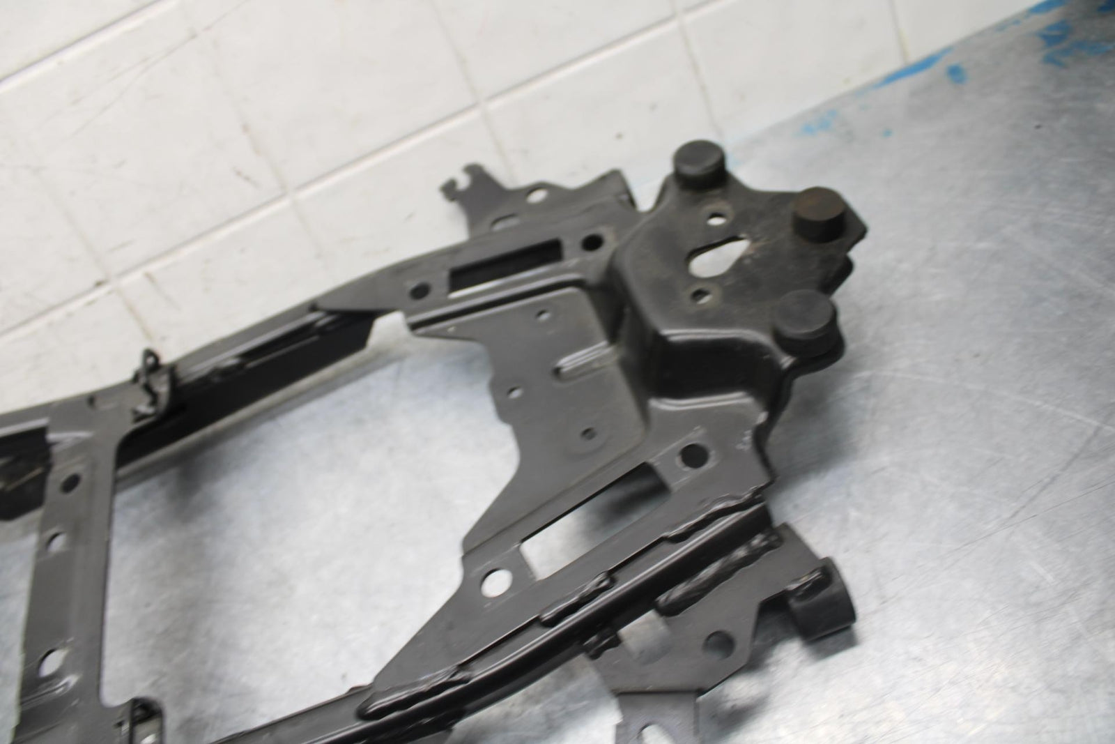 2009 Aprilia Shiver 750 SL750 REAR SUBFRAME BACK SUB FRAME BB506