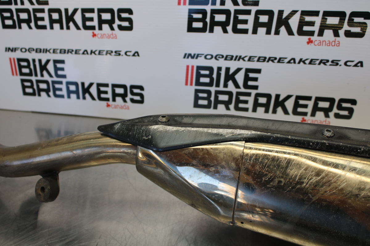 07 KAWASAKI Z1000 EXHAUST PIPE MUFFLER SLIP ON CAN SILENCER SET BB148