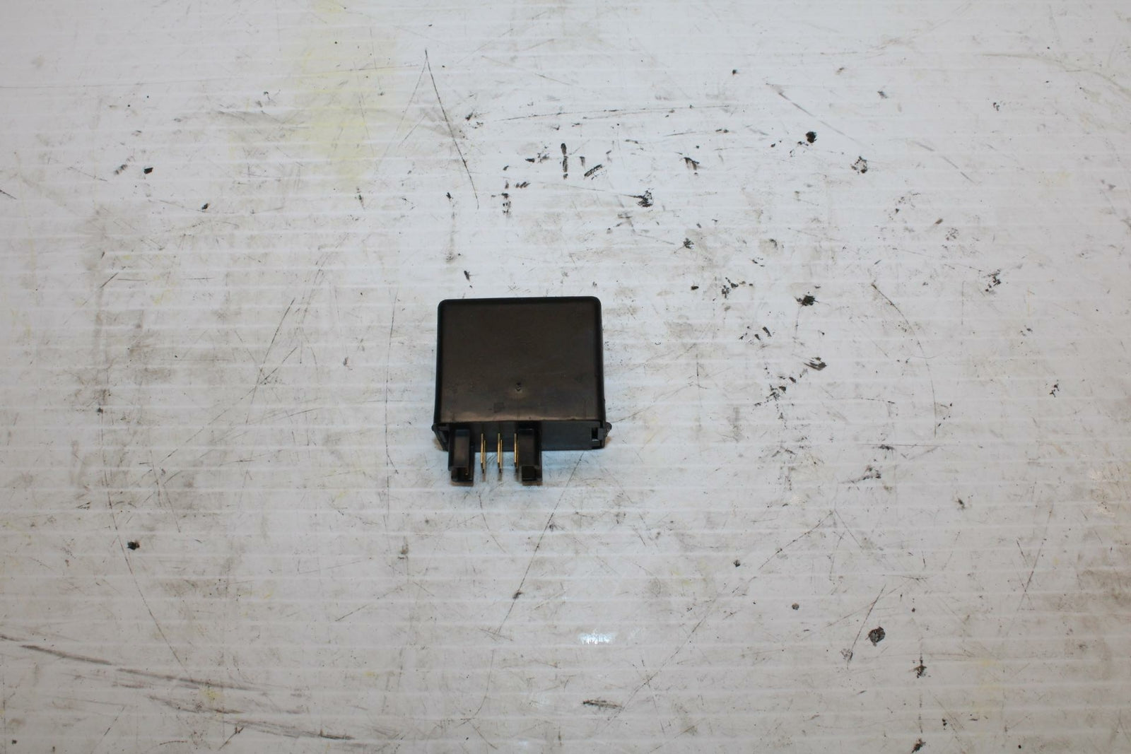 06-07 SUZUKI GSXR600 TURN SIGNAL BLINKER FUEL RELAY FLASHER SWITCH BB245