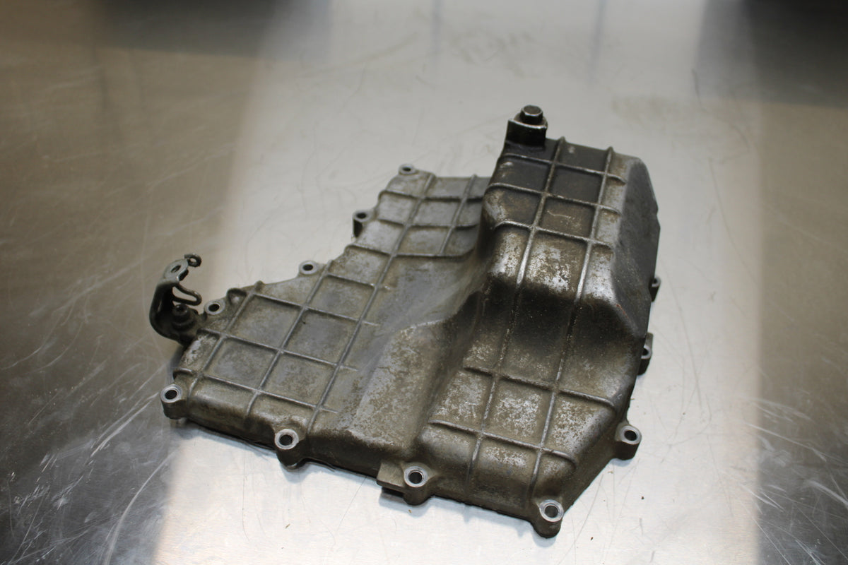 02-03 HONDA CBR900RR 954 ENGINE MOTOR BOTTOM OIL PAN COVER BB497