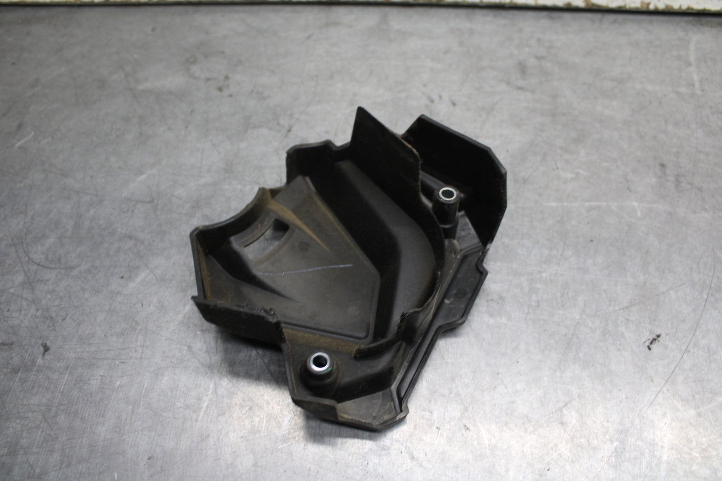 18-24 KAWASAKI NINJA 650 ENGINE SPROCKET COVER BB725