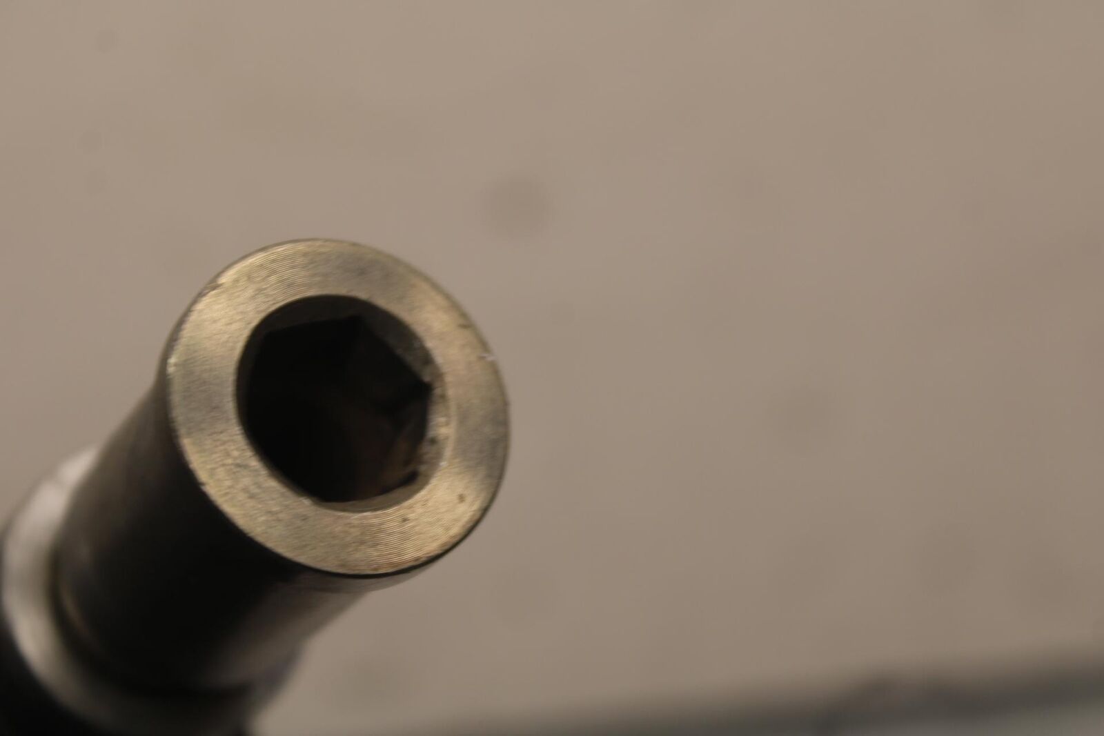 12-17 KAWASAKI ER-6N Z650 FRONT WHEEL RIM AXLE PIVOT BOLT BB607