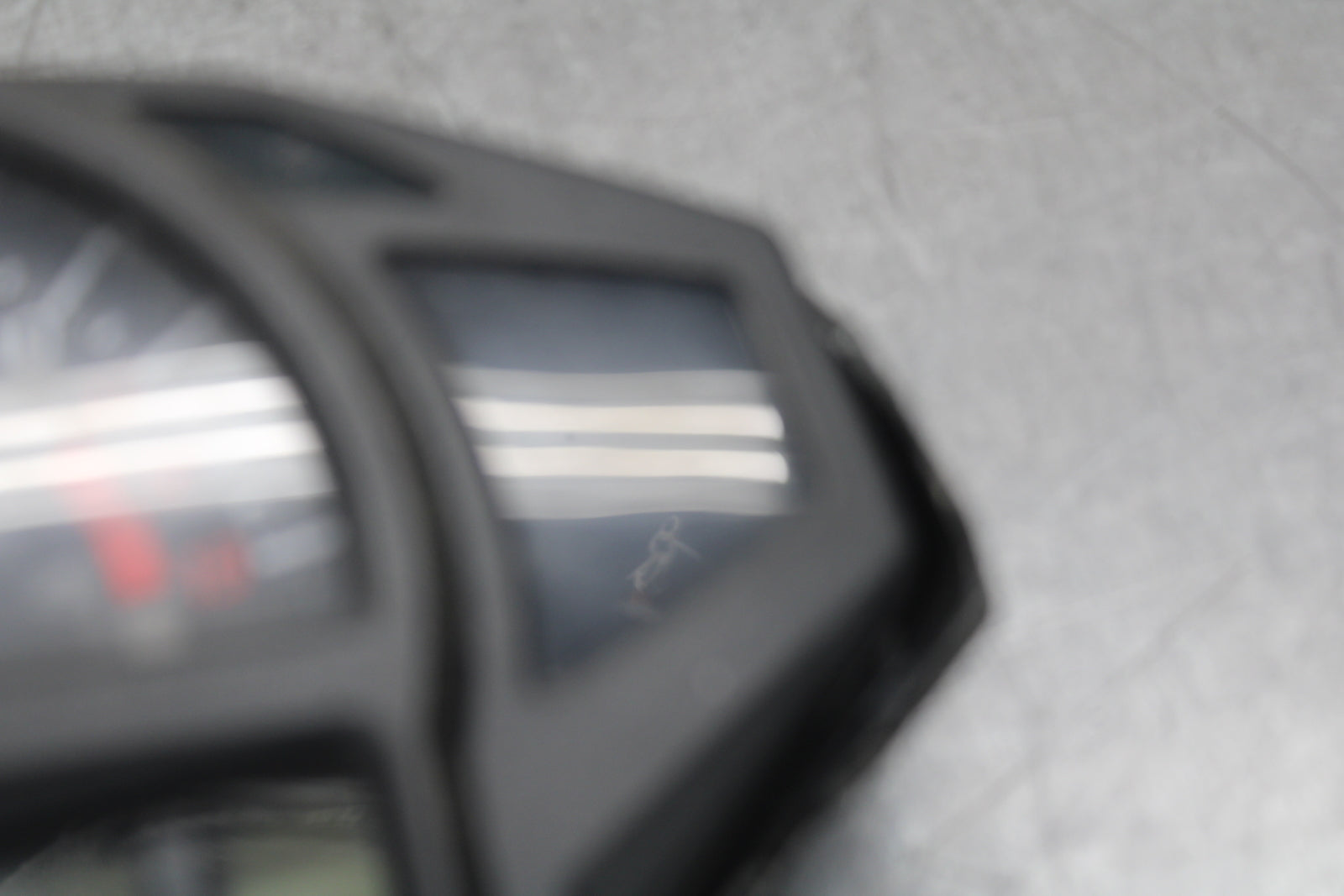 14-15 KAWASAKI NINJA 650 EX650F ABS SPEEDO TACH GAUGES DISPLAY CLUSTER BB741