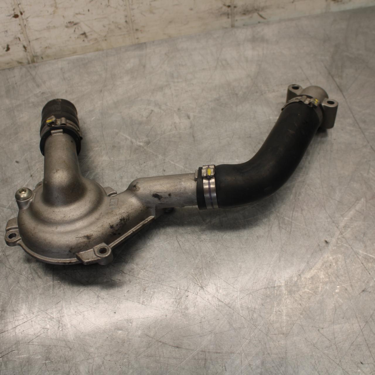 2010 Aprilia RSV1000R ENGINE WATER COOLANT PUMP COVER BB513