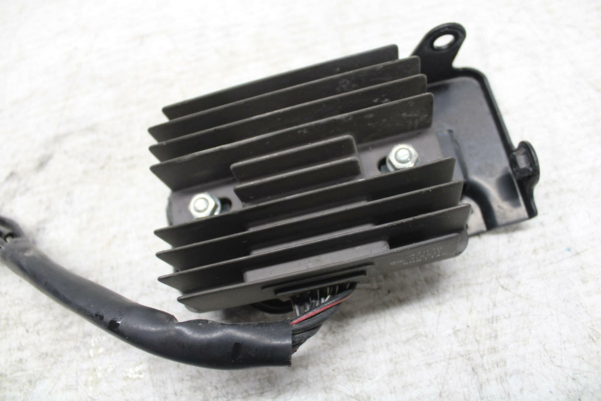 15-16 SUZUKI GSXS750 RECTIFIER VOLTAGE REGULATOR BB374