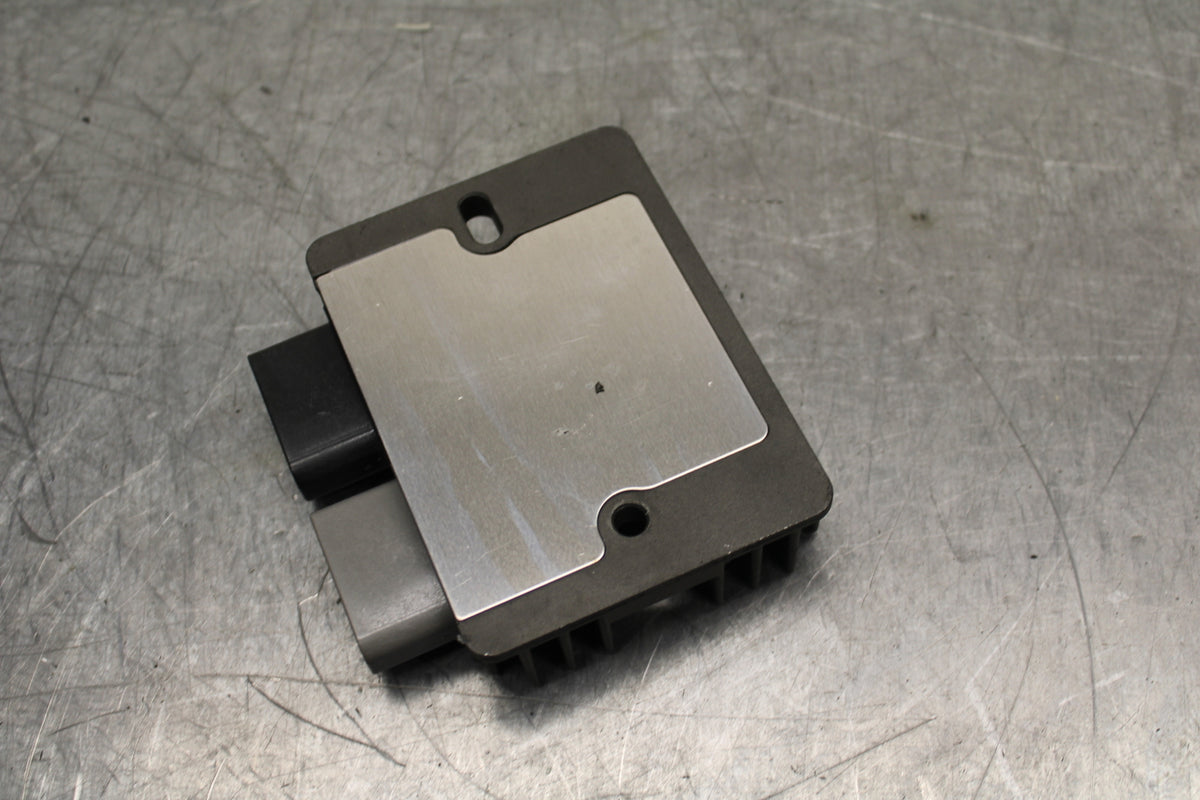21-24 APRILIA TUONO 660 FACTORY RECTIFIER VOLTAGE REGULATOR BB733
