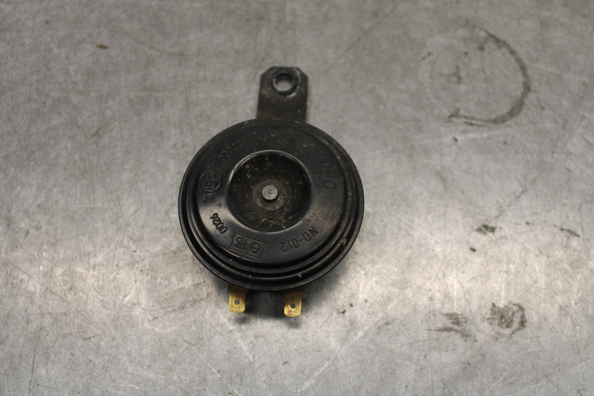 06-07 DUCATI MONSTER 695 HORN SIGNAL BB674