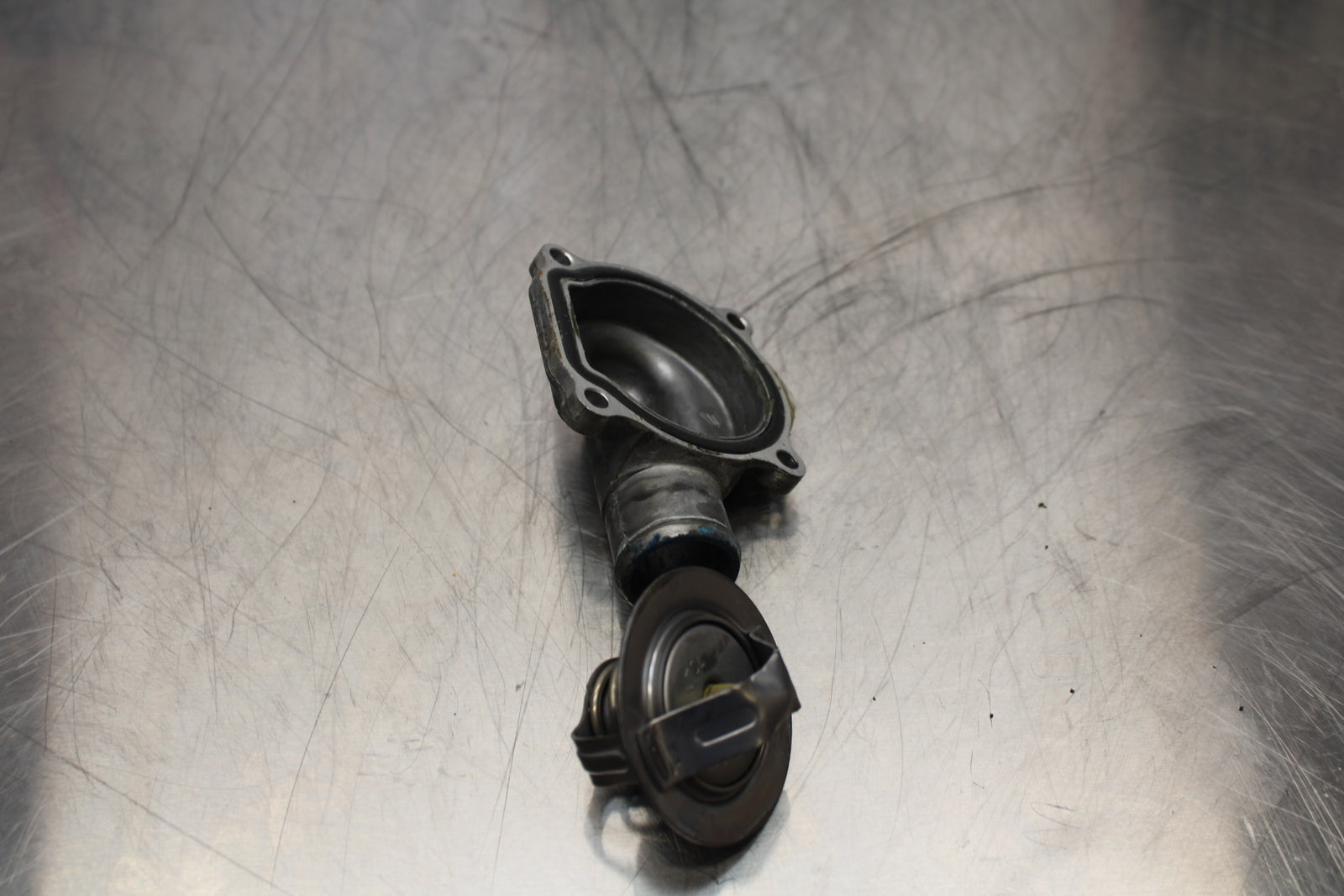 13-18 KAWASAKI NINJA ZX6R THERMOSTAT W HOUSING ASSEMBLY BB143