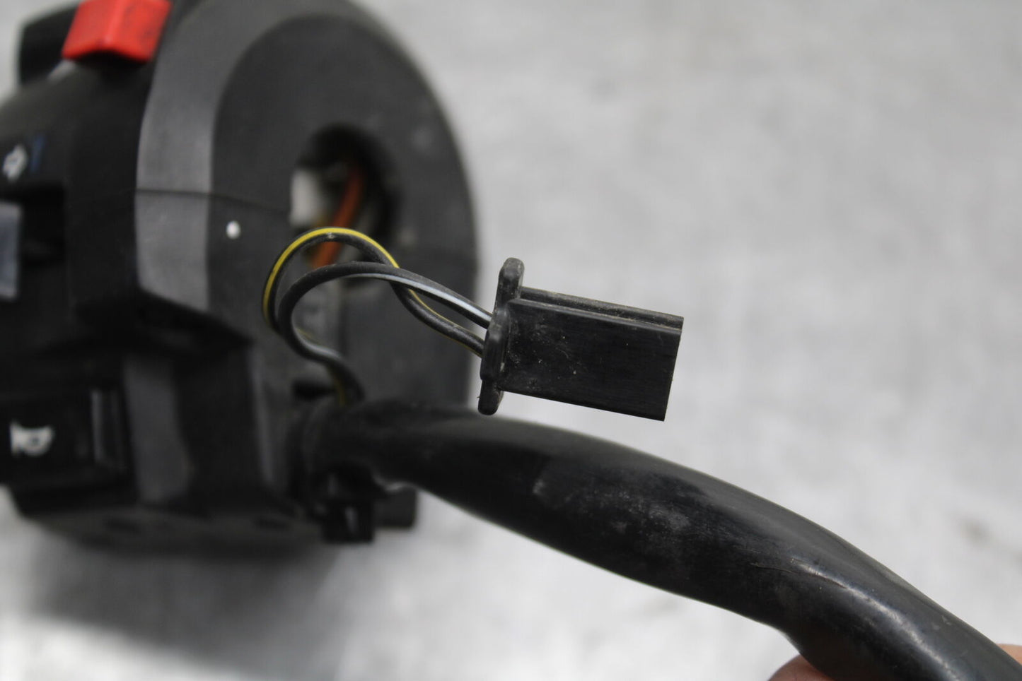 06-07 SUZUKI GSXR750 LEFT CLIP ON HANDLE HORN SIGNALS SWITCH SWITCHES BB670