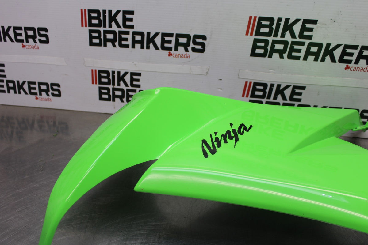08 KAWASAKI NINJA ZX10R OEM LEFT MID UPPER SIDE FAIRING COWL PLASTIC BB902