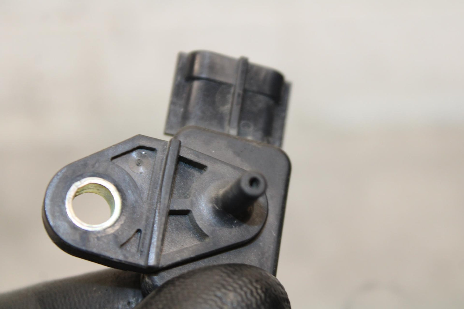 2005 Kawasaki Vulcan 1600 VN1600D Nomad MAP MASS AIR FLOW PRESSURE SENSOR BB556