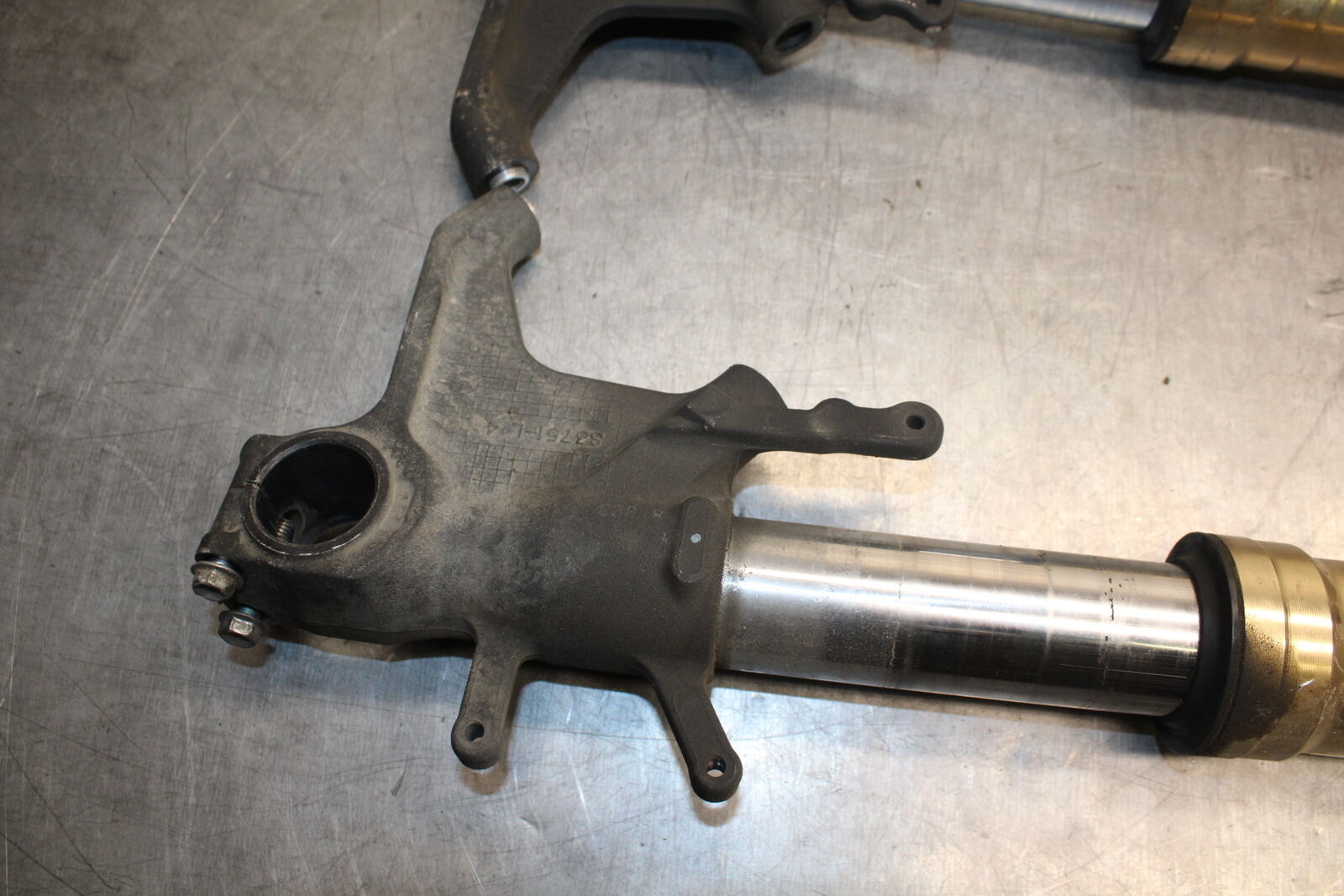 08-09 SUZUKI GSXR600 FRONT FORKS SHOCK SUSPENSION SET PAIR BB728