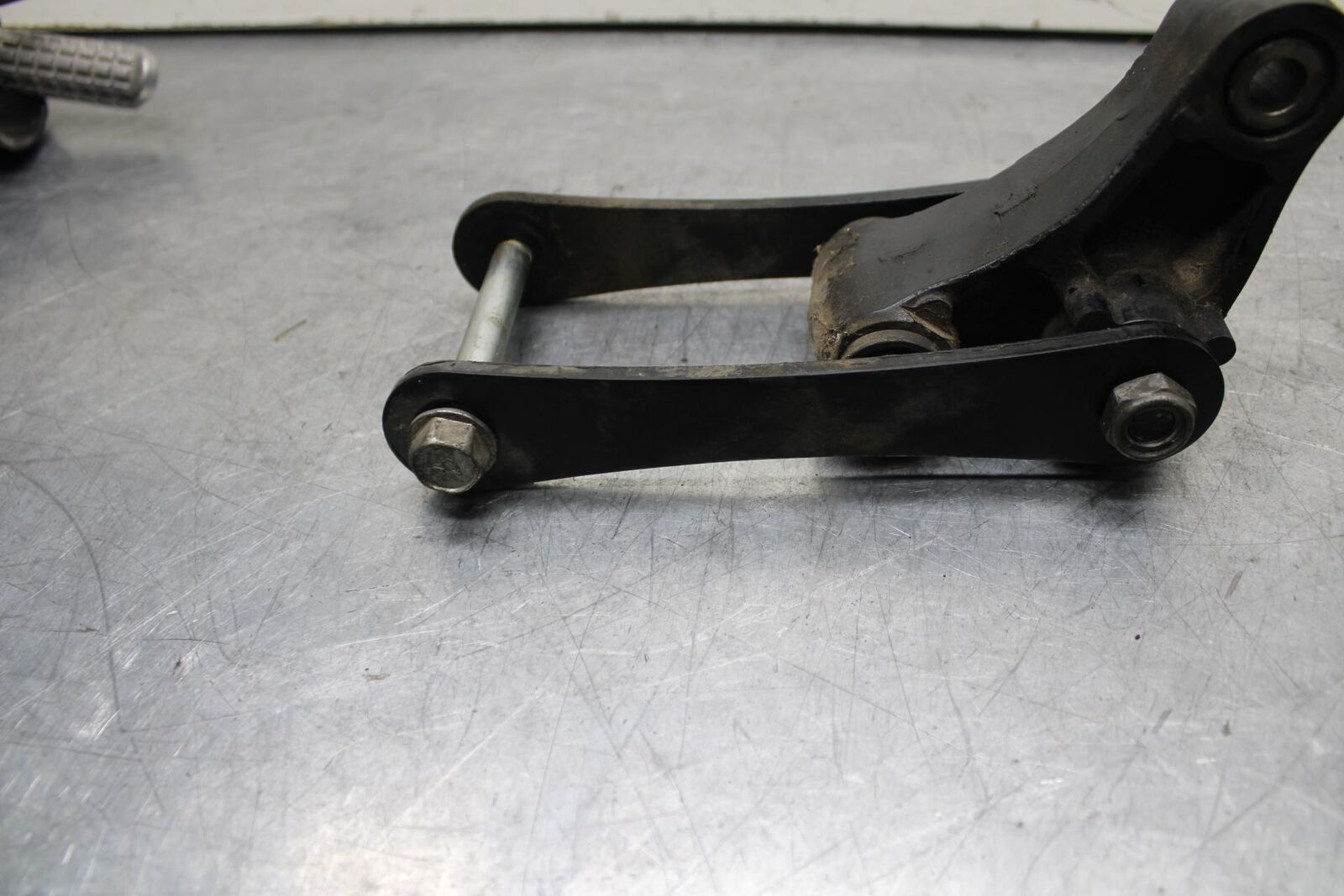 08-12 KAWASAKI NINJA 250R EX250J REAR DOGBONE SHOCK LINKAGE LINK BB612