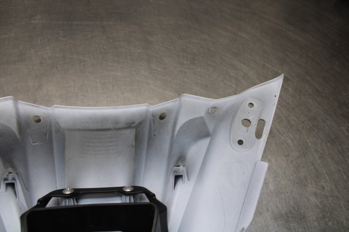 11-15 KAWASAKI NINJA ZX10R FRONT CENTER COWL FAIRING BB840