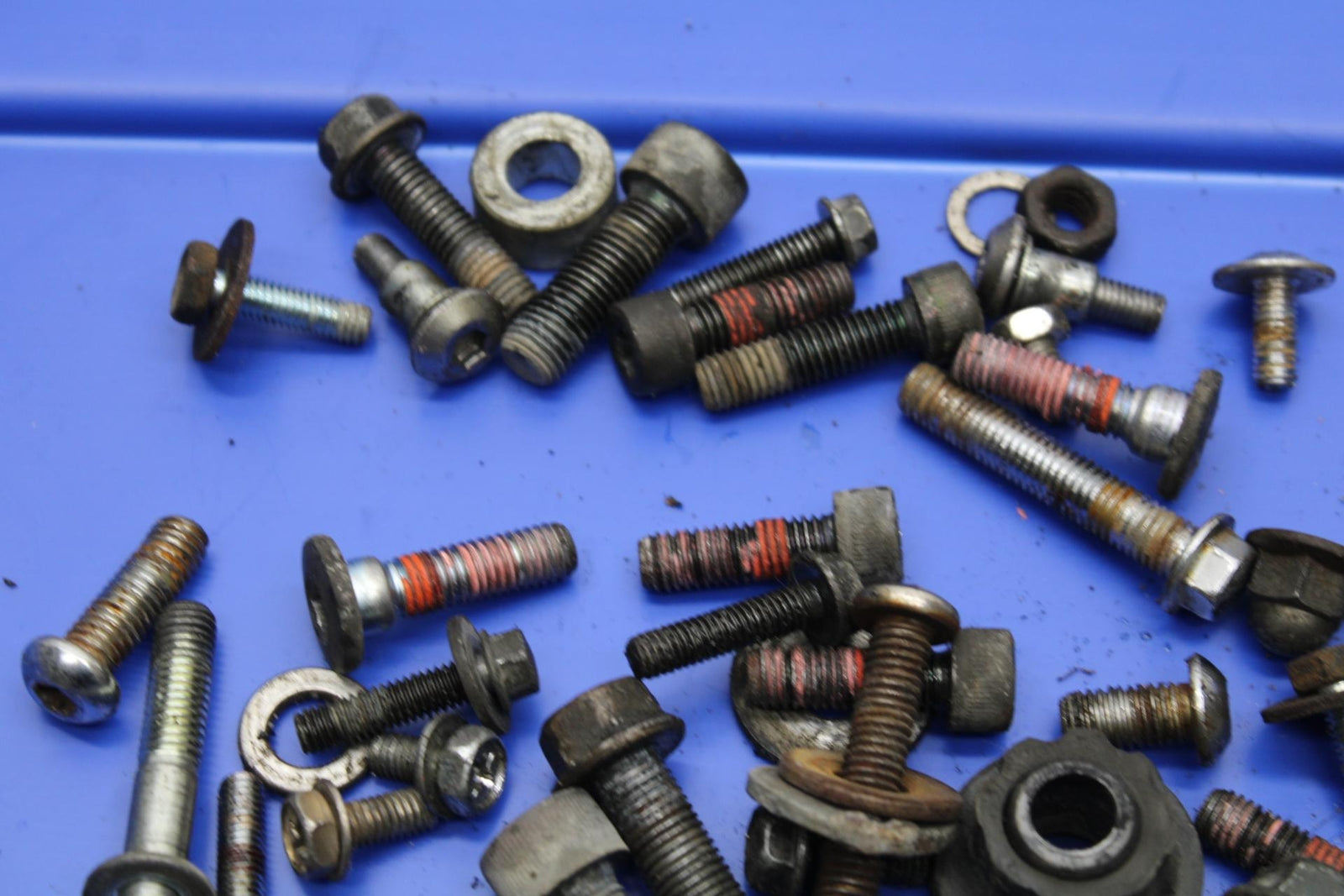 2005 Kawasaki Vulcan 1500 Classic MOUNTING BOLTS AND MISC. HARDWARE  BB576