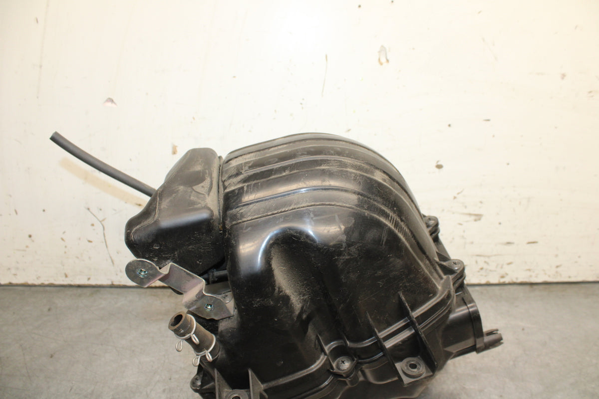 15-16 HONDA CB300F AIRBOX AIR INTAKE FILTER BOX BB740