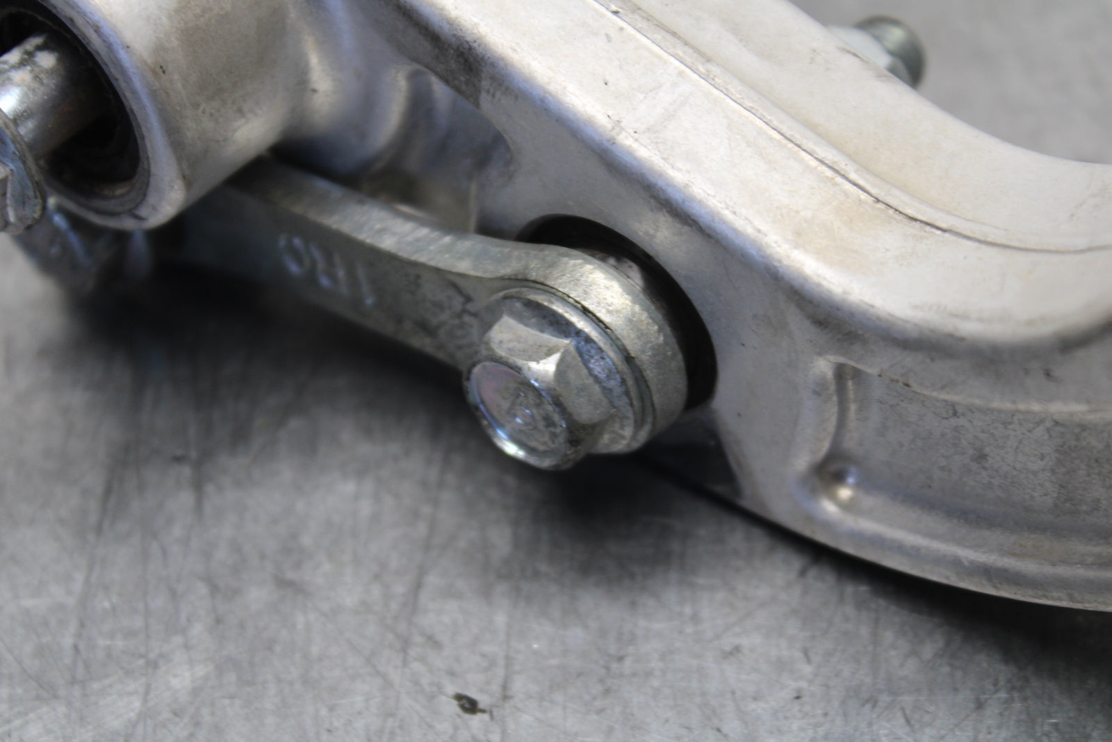 16-21 YAMAHA XSR900 REAR DOGBONE SHOCK LINKAGE LINK BB664