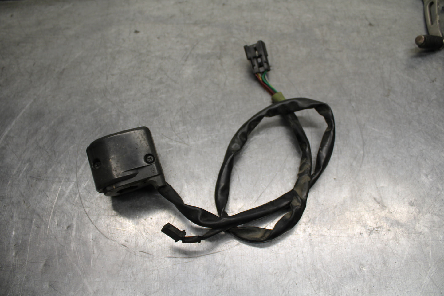 12-13 KAWASAKI Z1000 LEFT CLIP ON HANDLE HORN SIGNALS SWITCH SWITCHES BB743