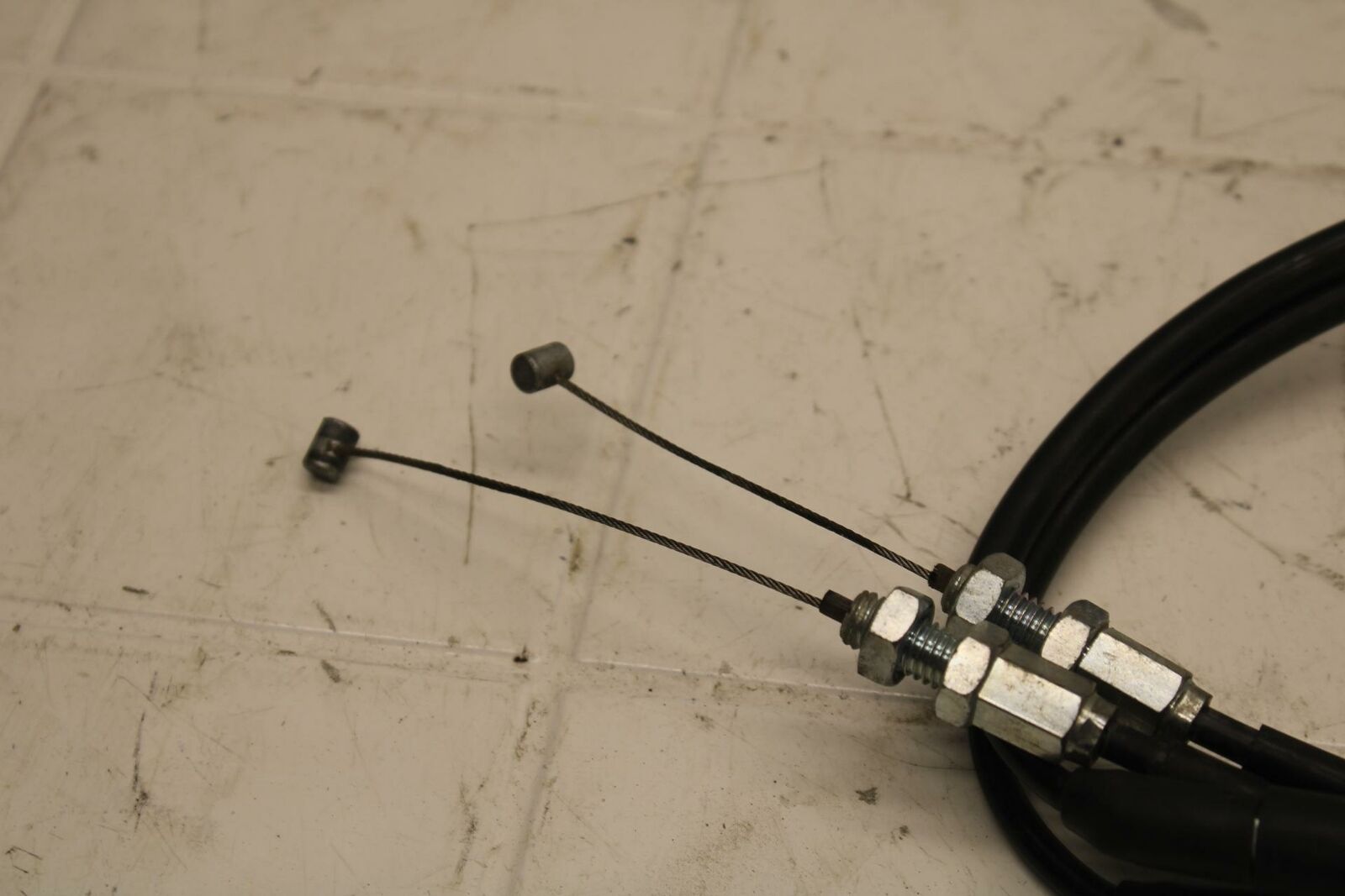 03-05 SUZUKI SV1000 THROTTLE CABLES LINES BB405