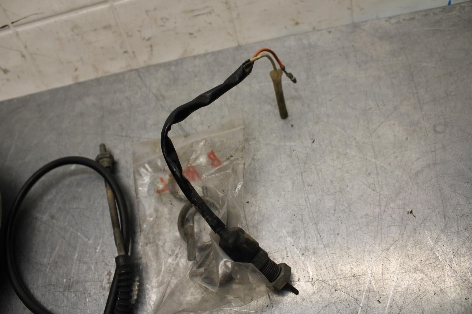 75 SUZUKI GT 550 REAR BRAKE HUB BB72