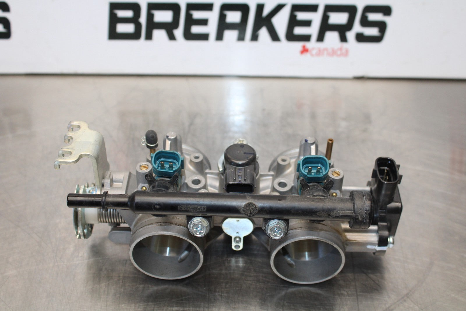 22-25 YAMAHA YZF R7 MAIN FUEL INJECTORS / THROTTLE BODIES  BB176