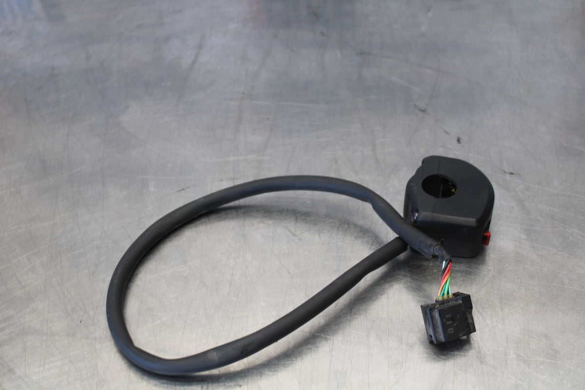 20 TRIUMPH STREET TRIPLE 765 RIGHT HANDLE KILL OFF START SWITCH SWITCHES BB864