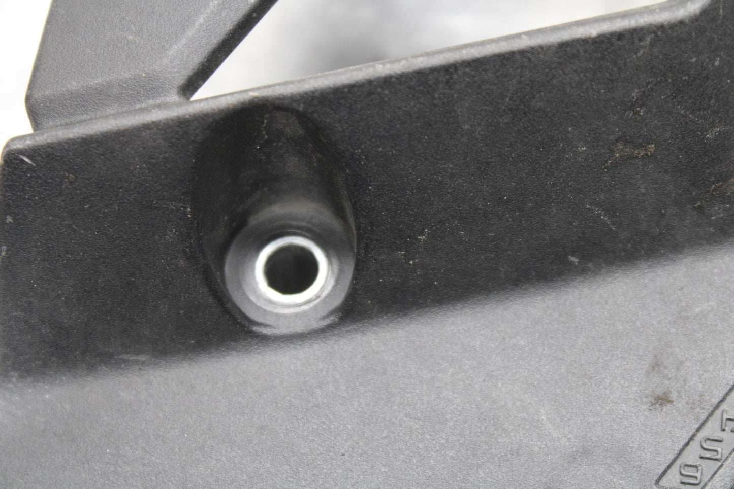 15-16 KAWASAKI EX300 ENGINE SPROCKET COVER BB635