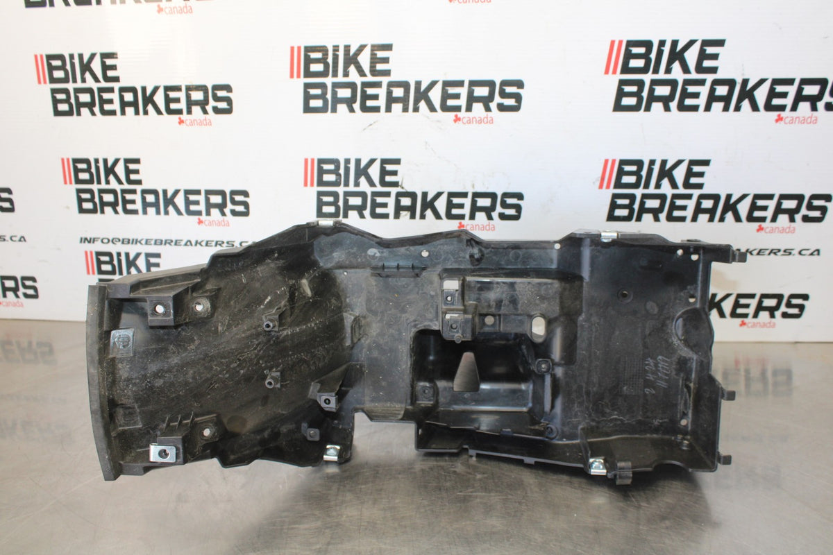 24-25 KAWASAKI ELIMINATOR 450 BATTERY TRAY BOX HOLDER BB869