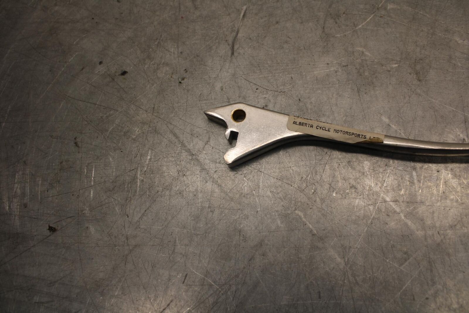 1975 Suzuki GT550 750 RIGHT CLIPON HANDLEBAR BRAKE LEVER 57420-45010 BB36