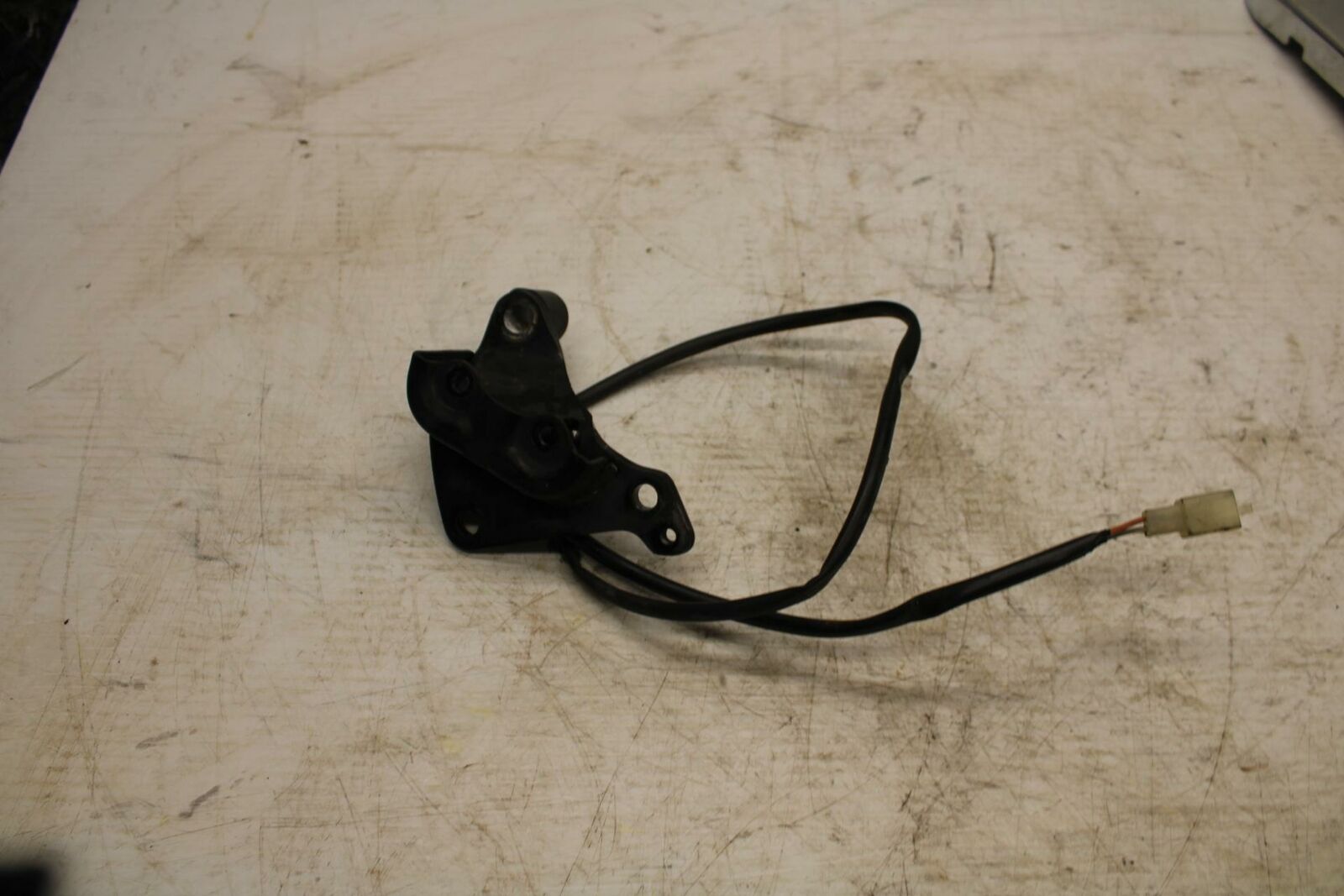 05-09 SUZUKI BOULEVARD C90 REAR BACK BRAKE SENSOR BB357