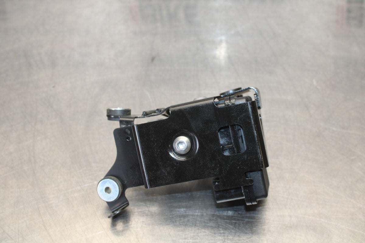 21-23 KAWASAKI NINJA ZX6R ABS PUMP UNIT MODULE BB179