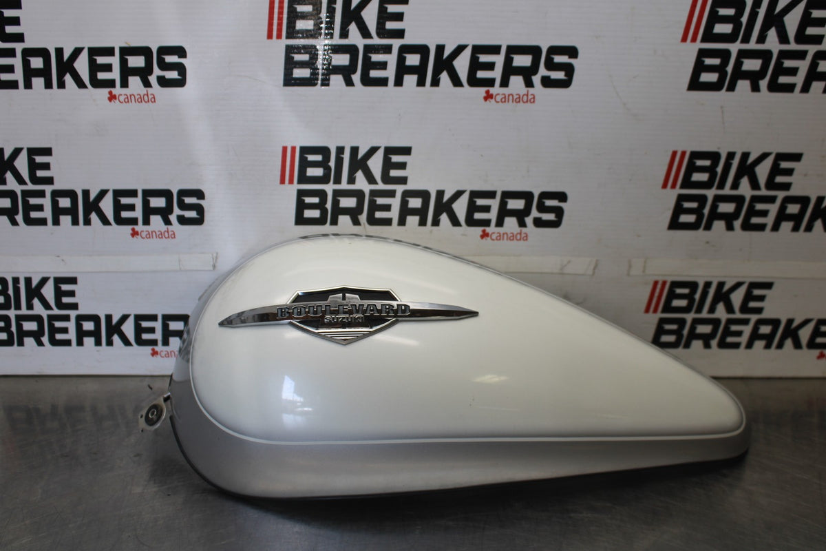 05-09 SUZUKI BOULEVARD C90 LEFT GAS TANK COVER TRIM PANEL COWL FAIRING BB918