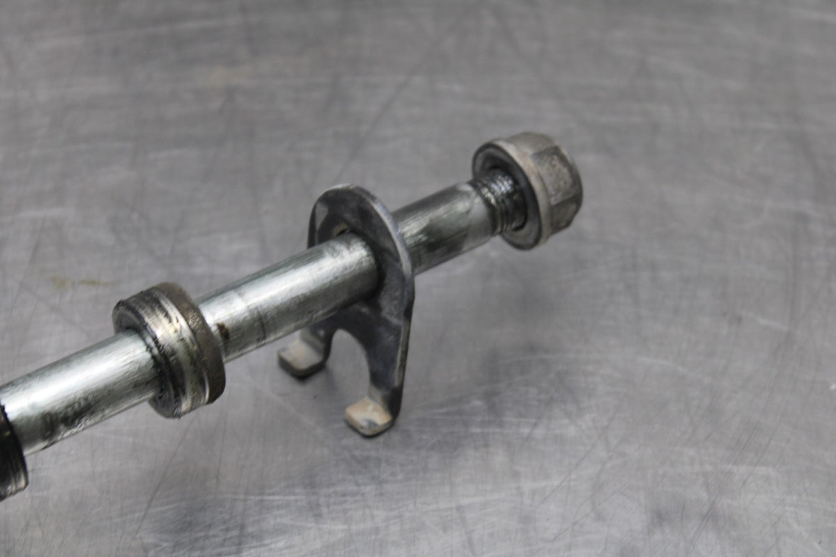 18 HONDA CB500F REAR AXLE BACK WHEEL RIM PIVOT BOLT AXEL BB861