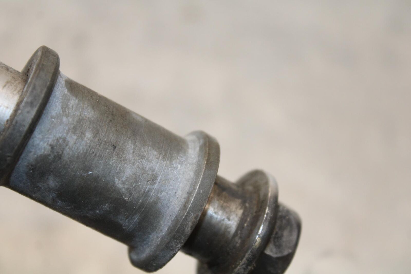 1977 Honda CB550K --- REAR AXLE BACK WHEEL PIVOT BOLT AXEL 42301-300-020 BB592