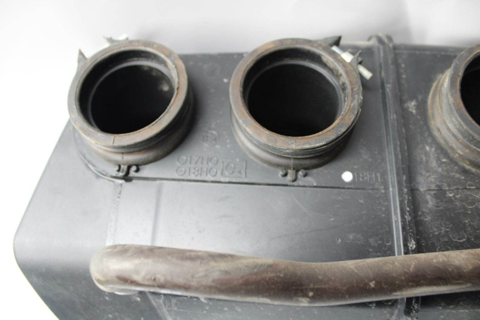 13-16 SUZUKI BANDIT 1250S ABS AIRBOX AIR INTAKE FILTER BOX BB238