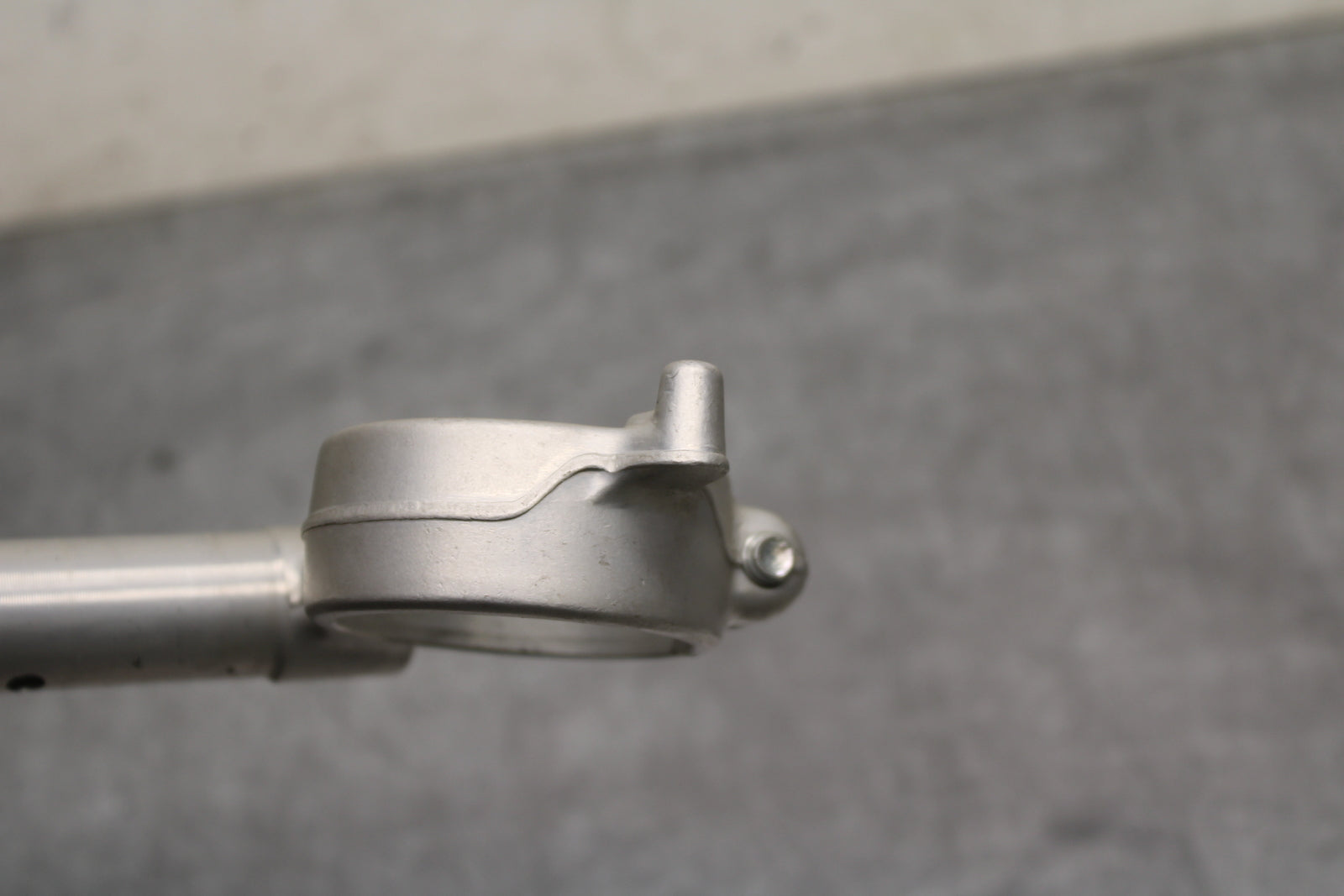 09 SUZUKI GSXR600 LEFT RIGHT CLIP ON ONS HANDLEBARS PAIR SET BB759