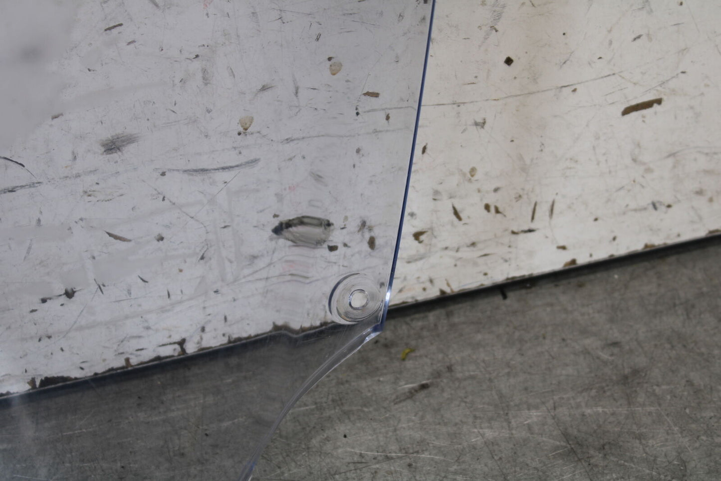 08-16 YAMAHA YZF R6 FRONT WINDSHIELD WINDSCREEN  13S-28381-10-00 BB665